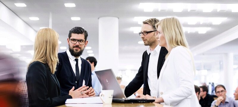 Cấp bậc nhân viên kinh doanh trong tiếng anh