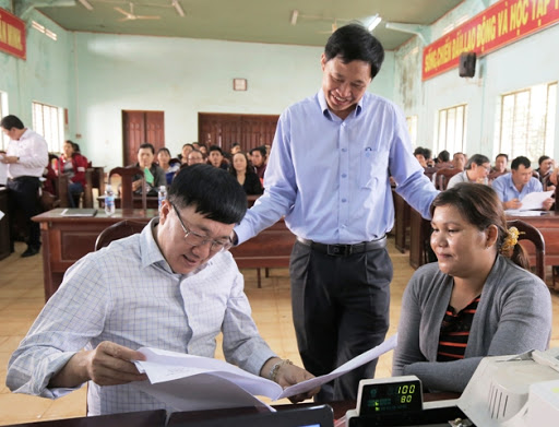 Phần hai - Nội dung chính biểu mẫu nhận xét đánh giá cán bộ