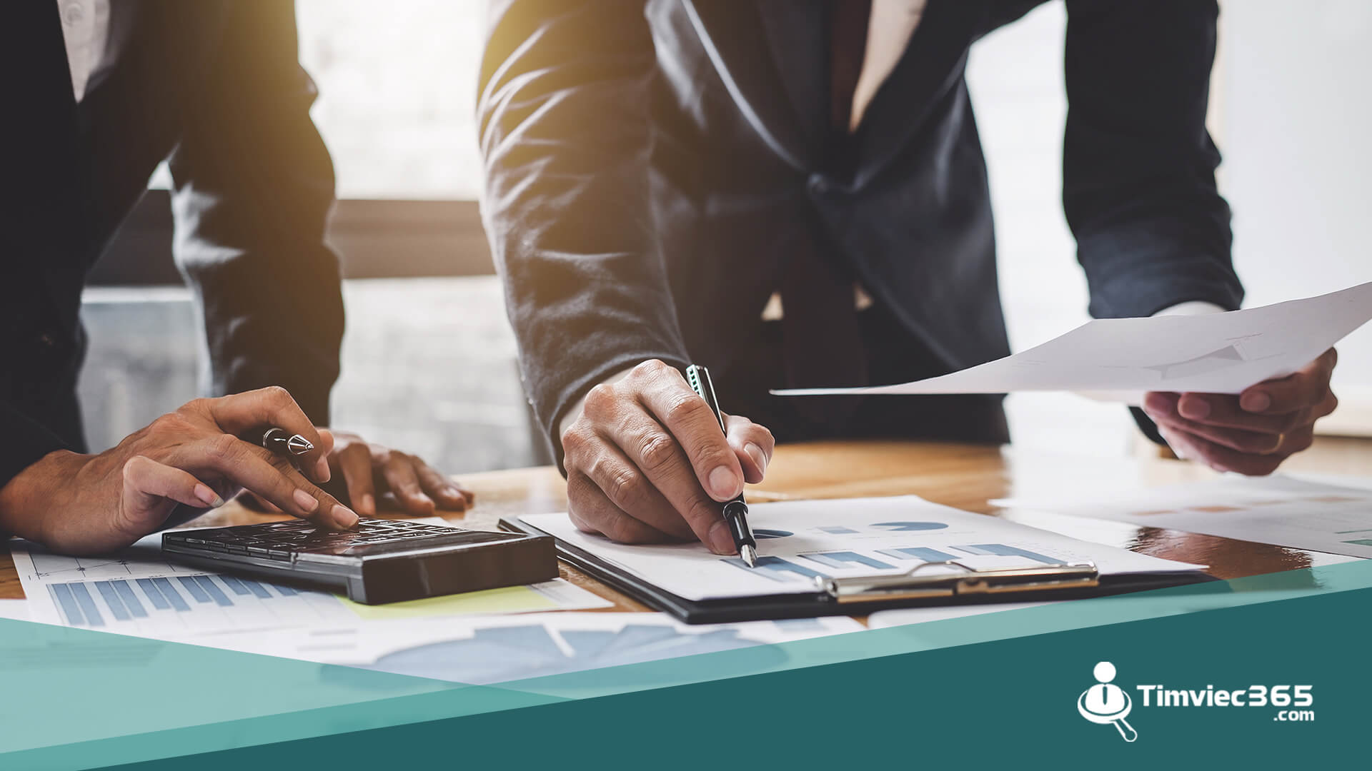  Sale Agent làm những nhiệm vụ gì?