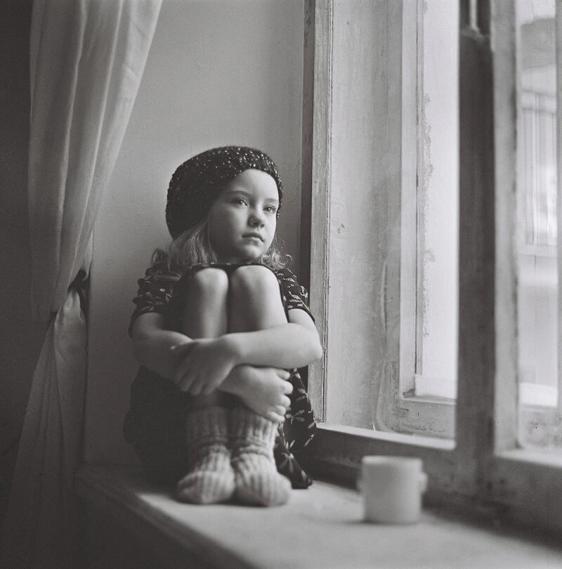 Những dấu hiệu của bi quan là gì? Tác động của ngoại cảnh ra sao?