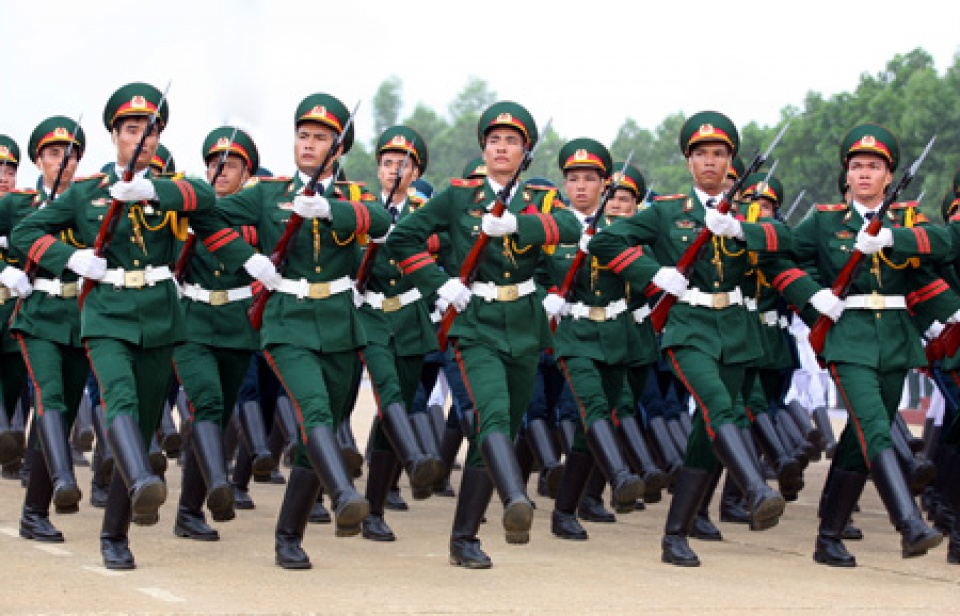 Khái niệm về bộ đội và bộ đội chuyên nghiệp