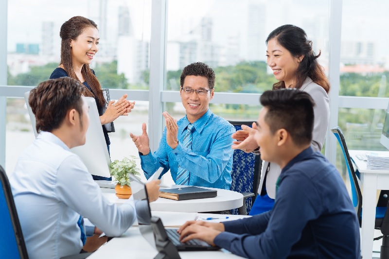 Áp dụng tại thị trường chứng khoán có lợi gì?