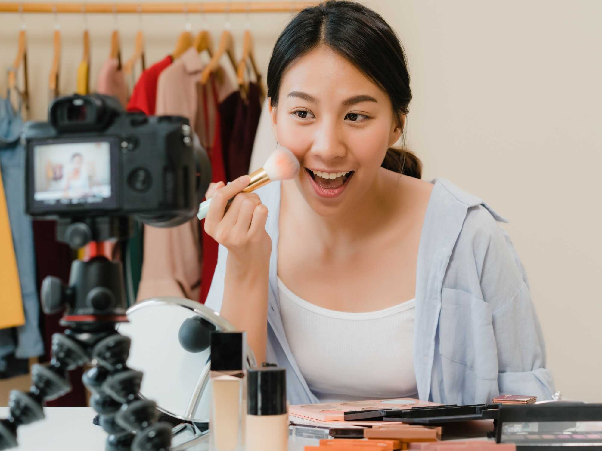 Làm video video bán hàng sáng tạo