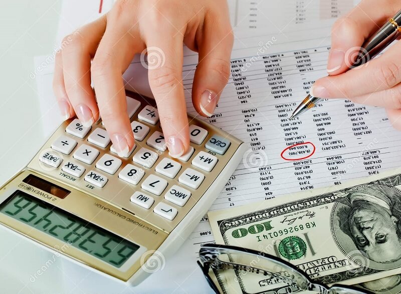 Cân nhắc về tài chính