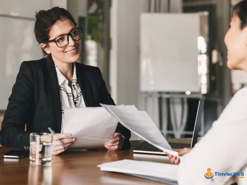 Câu 2: Tại sao bạn lại chọn Vietcombank để làm việc? 