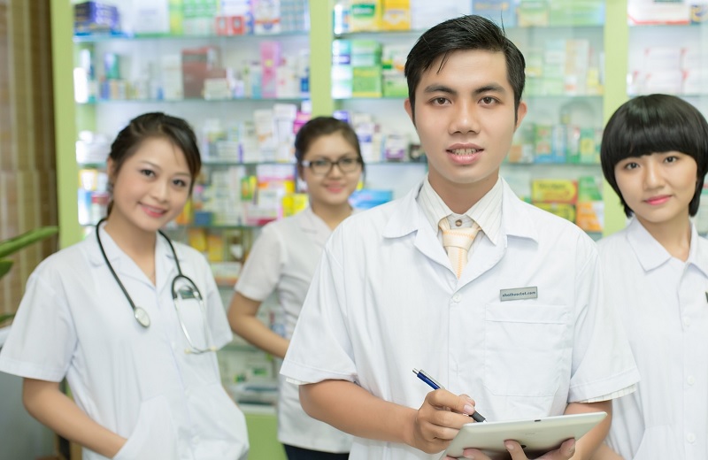 Mối quan hệ của bác sỹ đối với công ty dược thể hiện như thế nào 