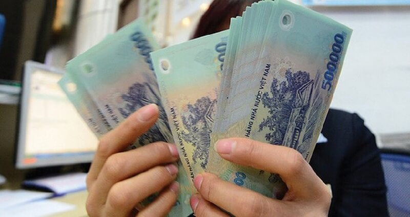 Vậy giảm trừ gia cảnh có được áp dụng khi cha mẹ có lương hưu? 