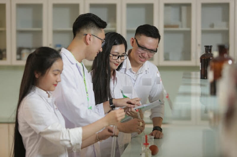 Chuyên ngành Y học cổ truyền đào tạo kiến thức gì?