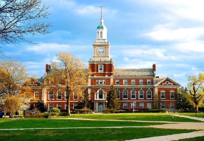 Về thủ tục giải quyết chuyển trường đại học khác biệt theo đối tượng