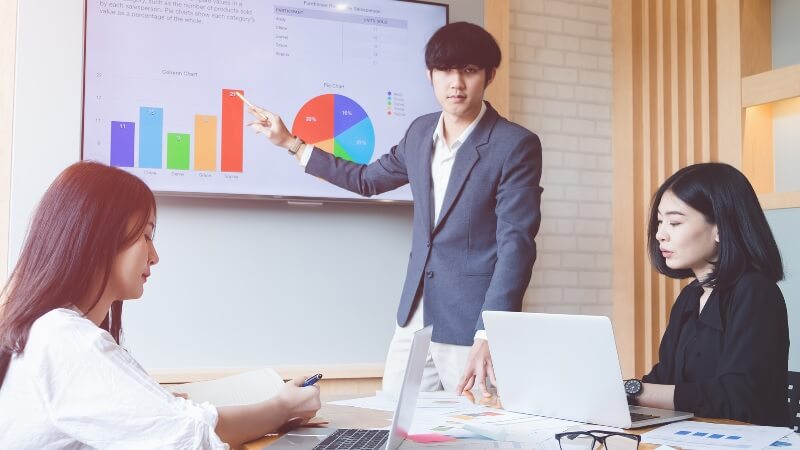 Nghề dành cho “người trẻ”