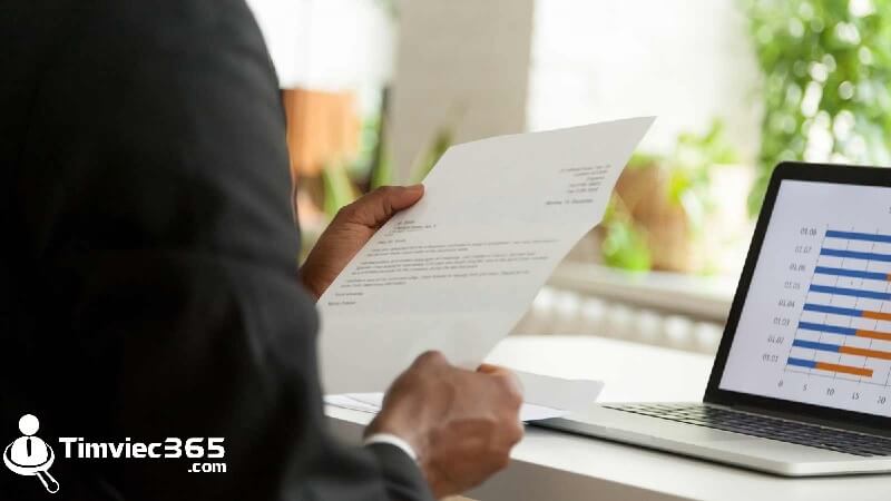 Các ví dụ cụ thể hãy đưa ra