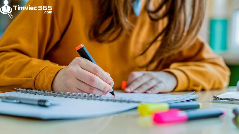 Bản CV xin việc giáo viên tiếng Nhật sẽ có cấu trúc ra sao?