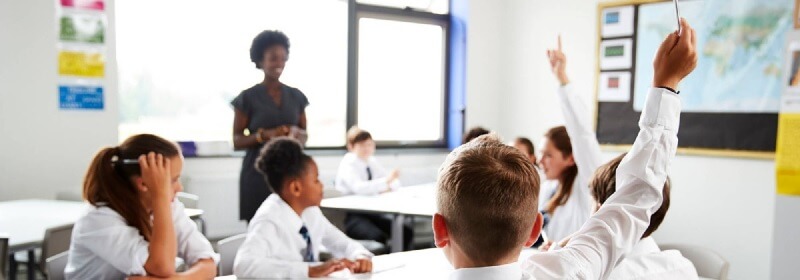 Đọc kỹ tin tuyển dụng và mô tả công việc để điền thông tin 