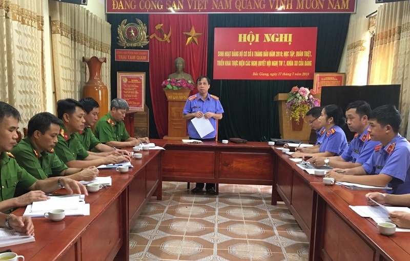 Điều kiện để trở thành kiểm sát viên