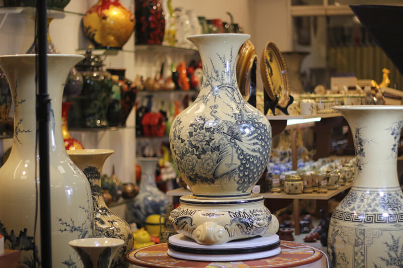 Đồ gốm sứ bát tràng