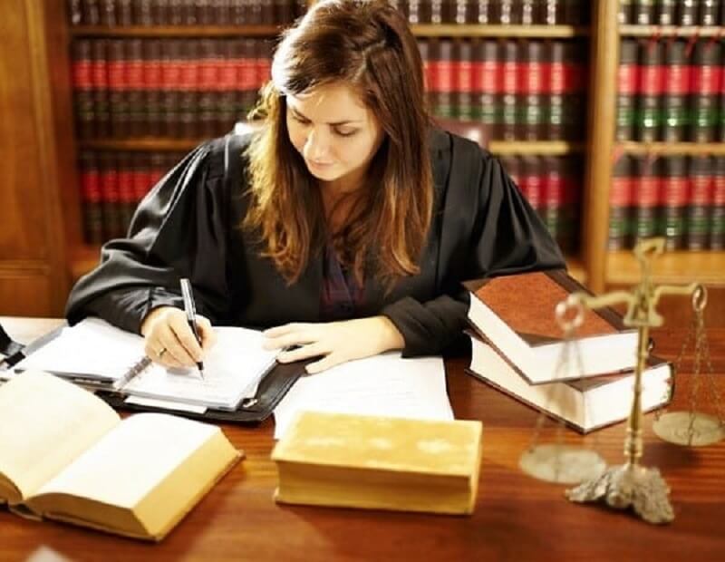 Một số lưu ý cho bạn khi viết đơn xin việc ngành luật