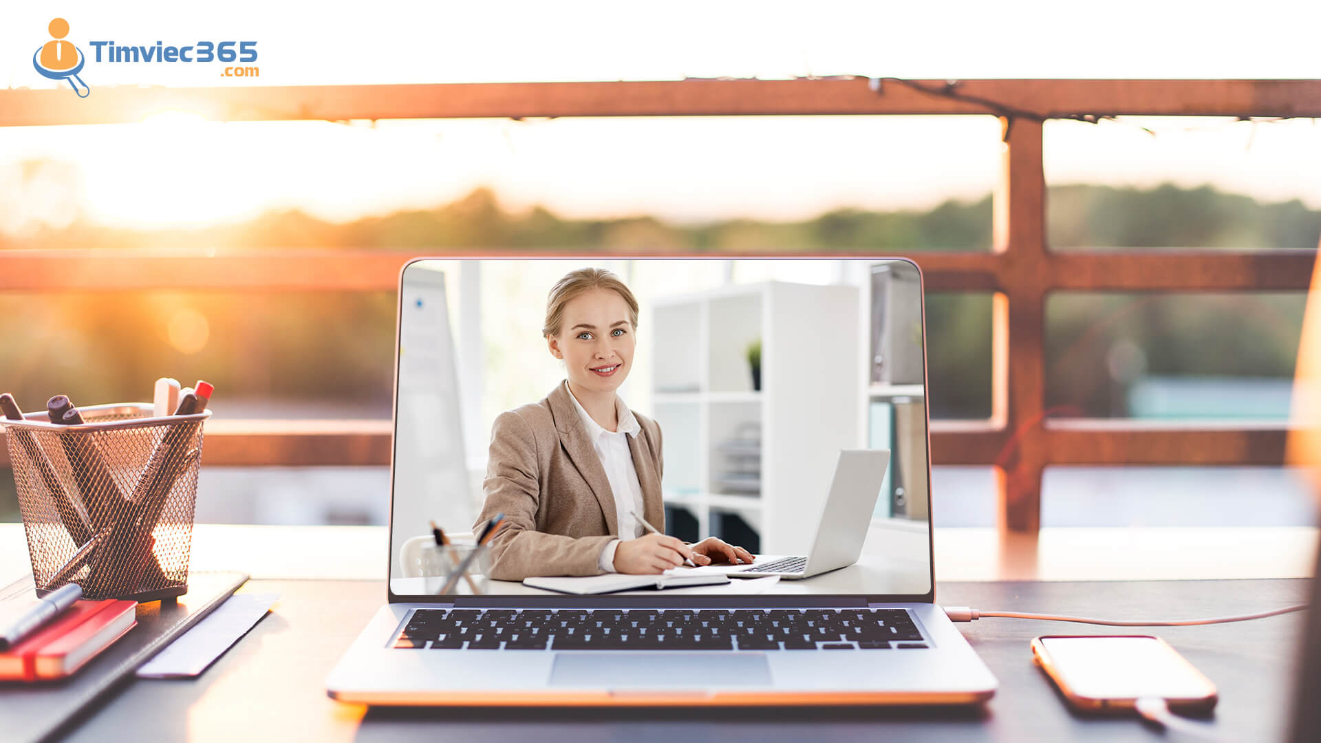 Xác định viết tay hay đánh máy đơn xin việc Thư ký - Trợ lý?