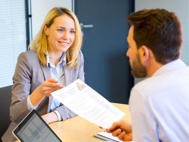 Tìm hiểu thông tin về đơn xin việc tư vấn