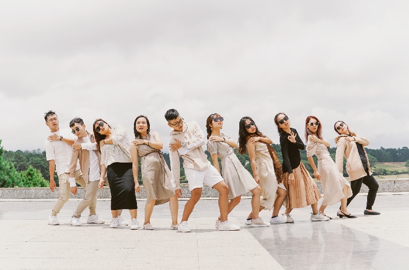 “Dude”, “Bro”, “ Buddy” - Chúng có giống nhau không? 