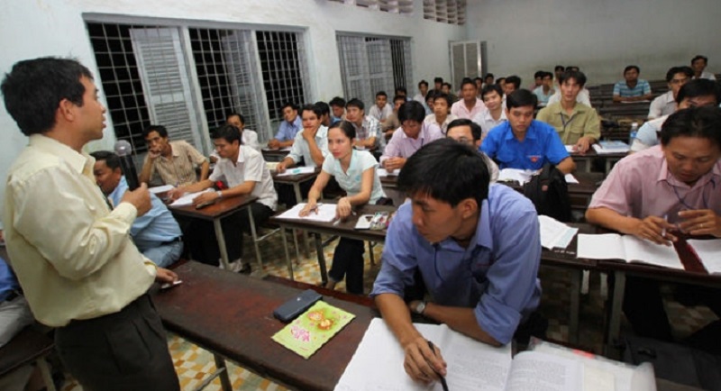 học tại chức là gì