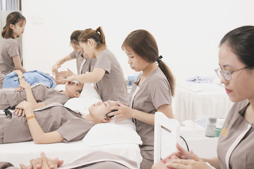 kỹ thuật viên trong ngành Làm đẹp – Thể lực – Spa 