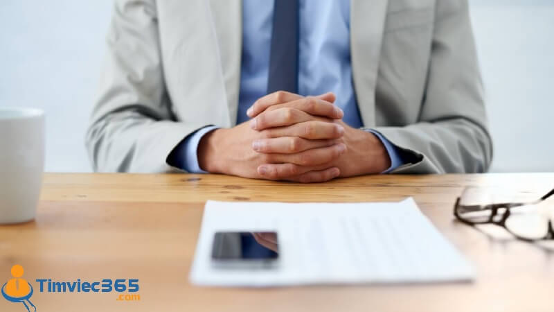 Thể hiện thái độ chưa nghiêm túc