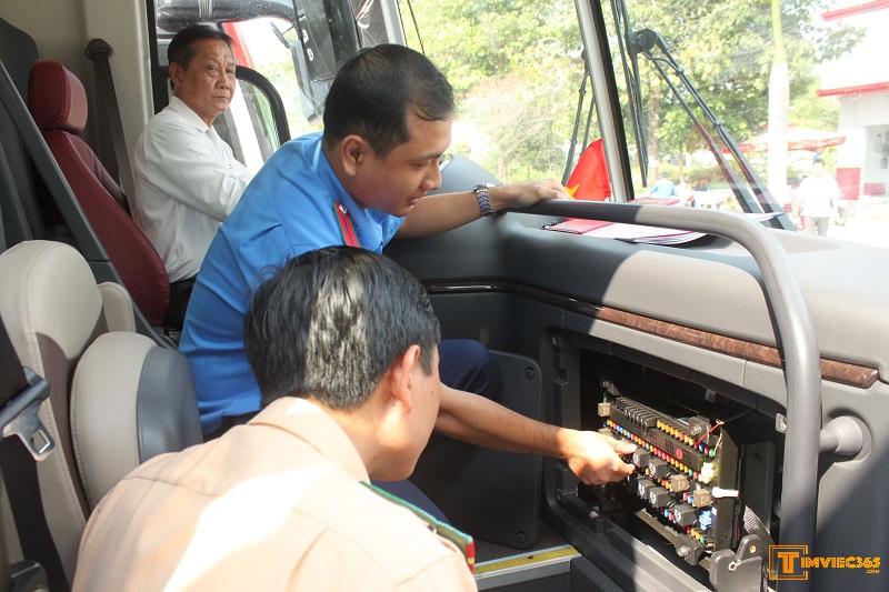 Nghề lơ xe là gì?