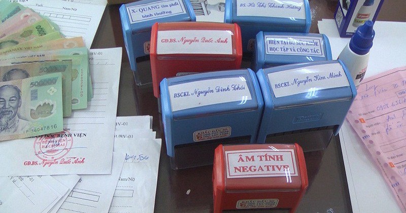 lợi nhuận từ việc làm giả giấy tờ