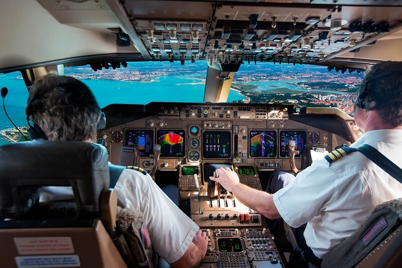 Chuyên viên điều hành chuyến bay 