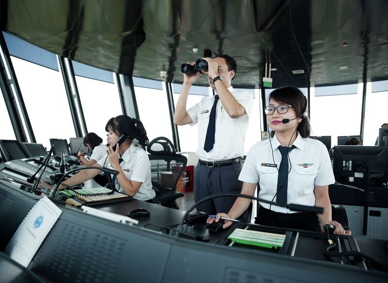 Quyền lợi của chuyên viên điều hành chuyến bay