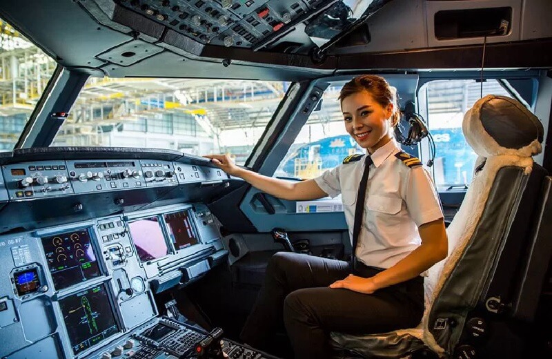 Nhiệm vụ chính của cơ trưởng