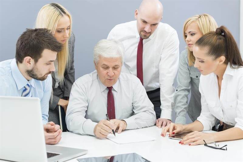 Bảo mật cung cấp ứng dụng, tham mưu cho việc tư vấn mua thiết bị, tư vấn