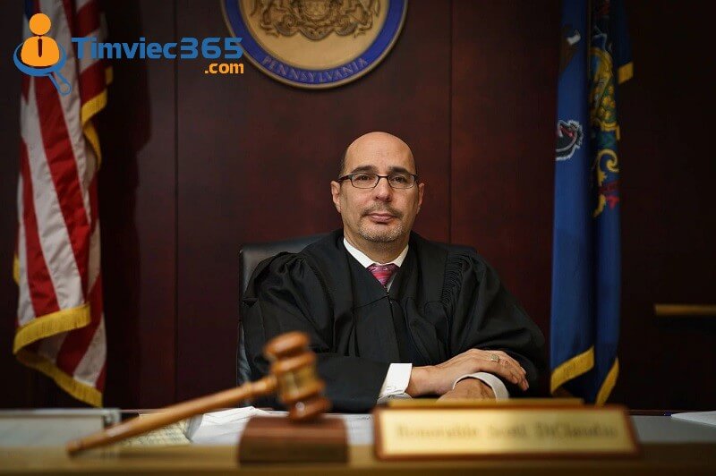 Tố chất và phẩm chất đạo đức 