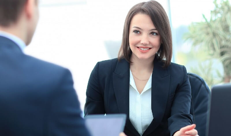 Đưa ra so sánh mô tả công việc với năng lực cá nhân