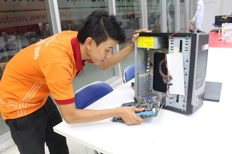 Ngành học thu hút sinh viên