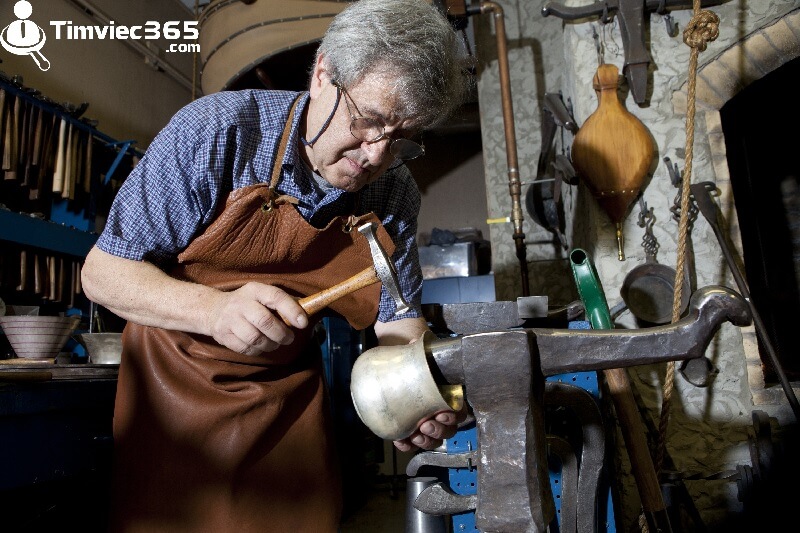 Nhiệm vụ cụ thể nhất cho người thợ bạc chuyên nghiệp