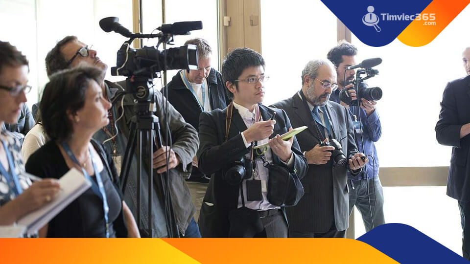 Thu nhập ấn tượng