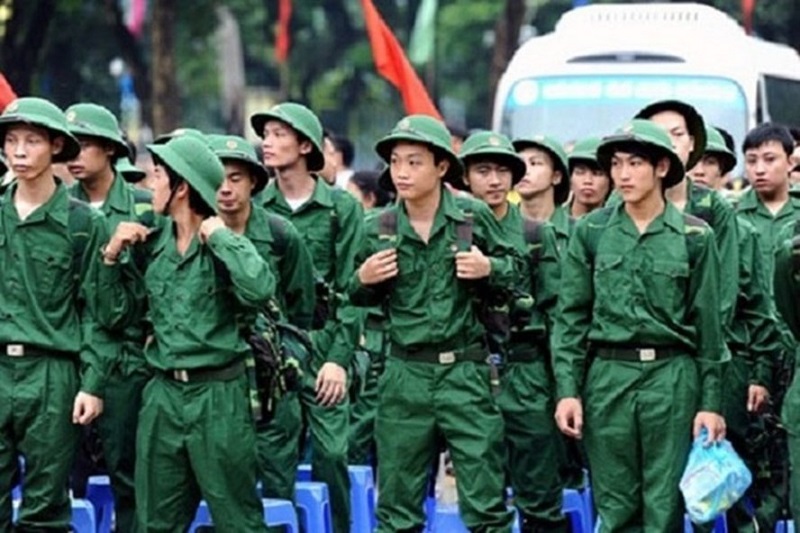 Quyền lợi mà công dân được hưởng khi nhập ngũ là gì?