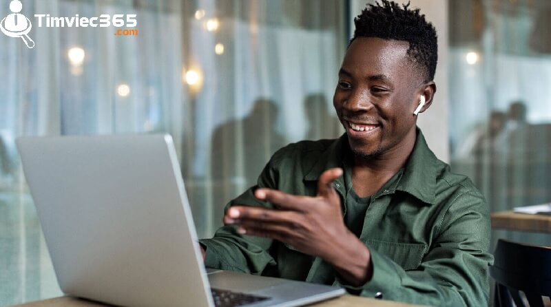 Vòng 3: Phỏng vấn trực tiếp đối mặt 