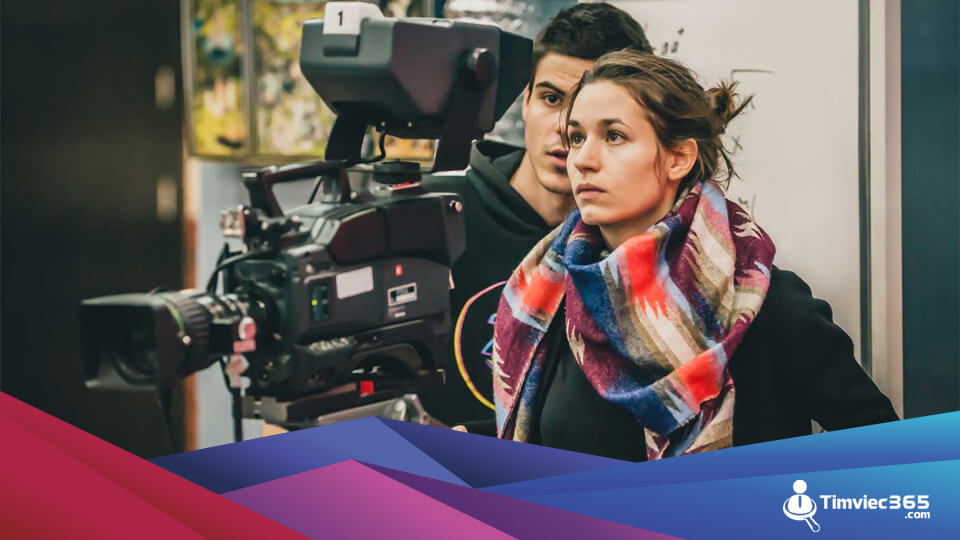 Siêu mẫu và công việc thường ngày