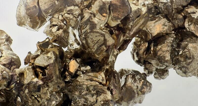 Sr là một nguyên tố hóa học