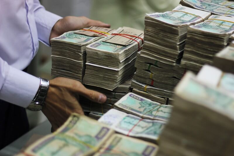 Tài khóa thắt chặt là gì?