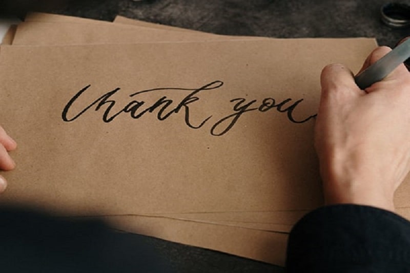 Tránh mất lòng nhau