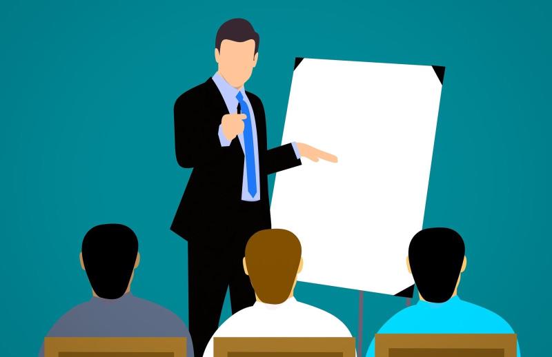 Tuyển dụng và đào tạo nhân viên