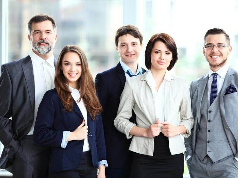 Trách nhiệm của nhân viên CSR