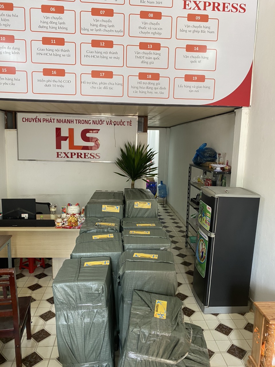 Hình ảnh 1 - Công Ty TNHH Dịch Vụ Vận Tải Hls