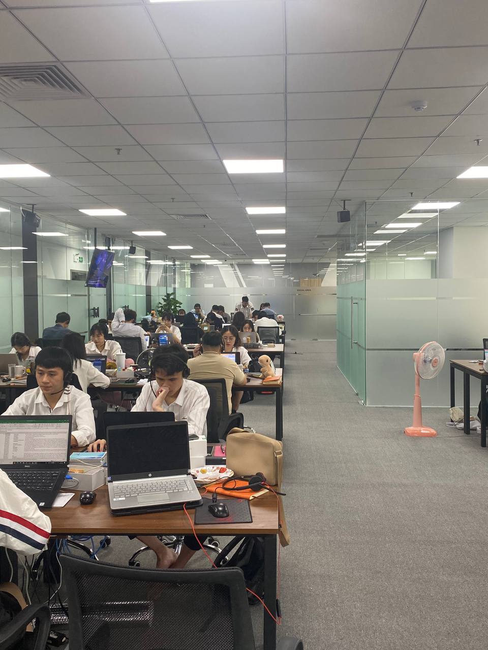 Hình ảnh 1 - Miggroup