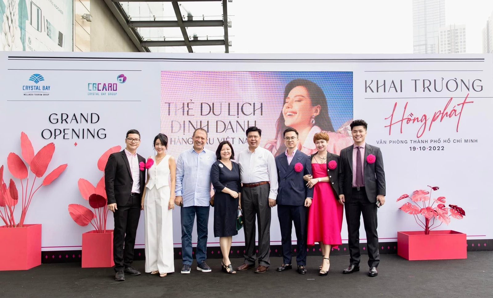 Hình ảnh 1 - Crystalbaycard