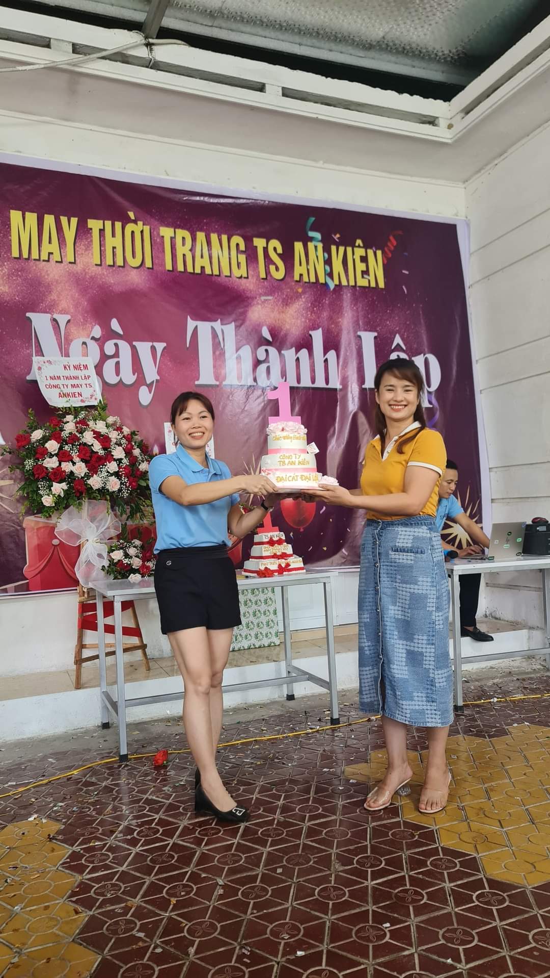 Hình ảnh 1 - Cong Ty TNHH May Thoi Trang Ts An Kien