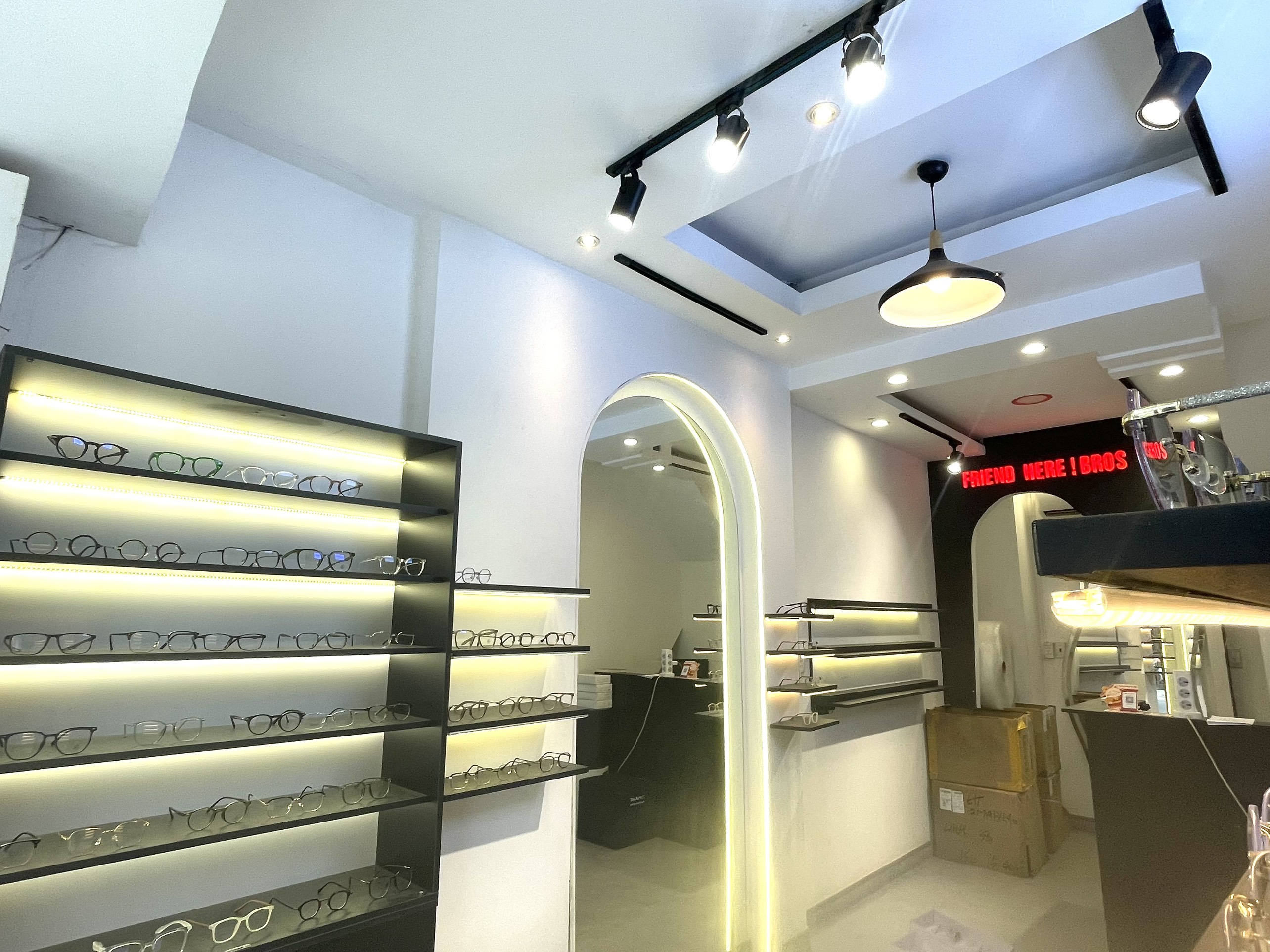 Hình ảnh 1 - Despoints Titanium